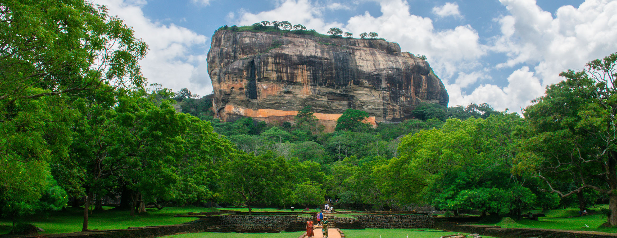 Sigiriya Tour in Sri Lanka | Rock Lanka Tour